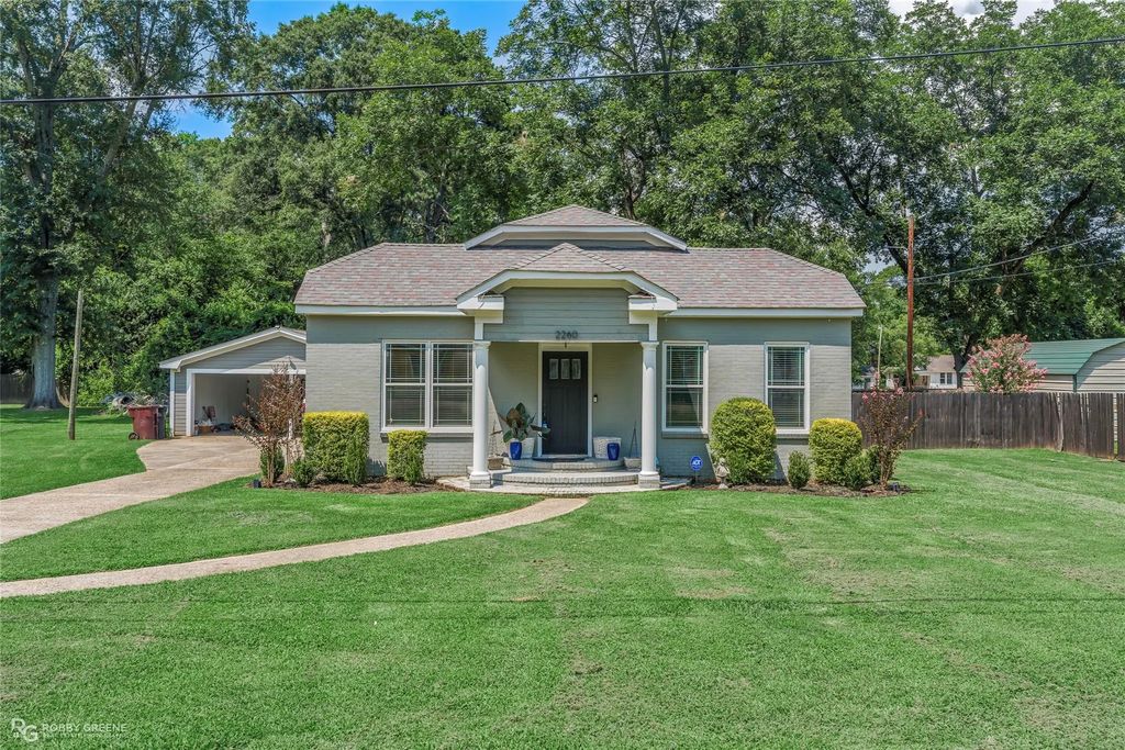 2260 4th Street, Arcadia