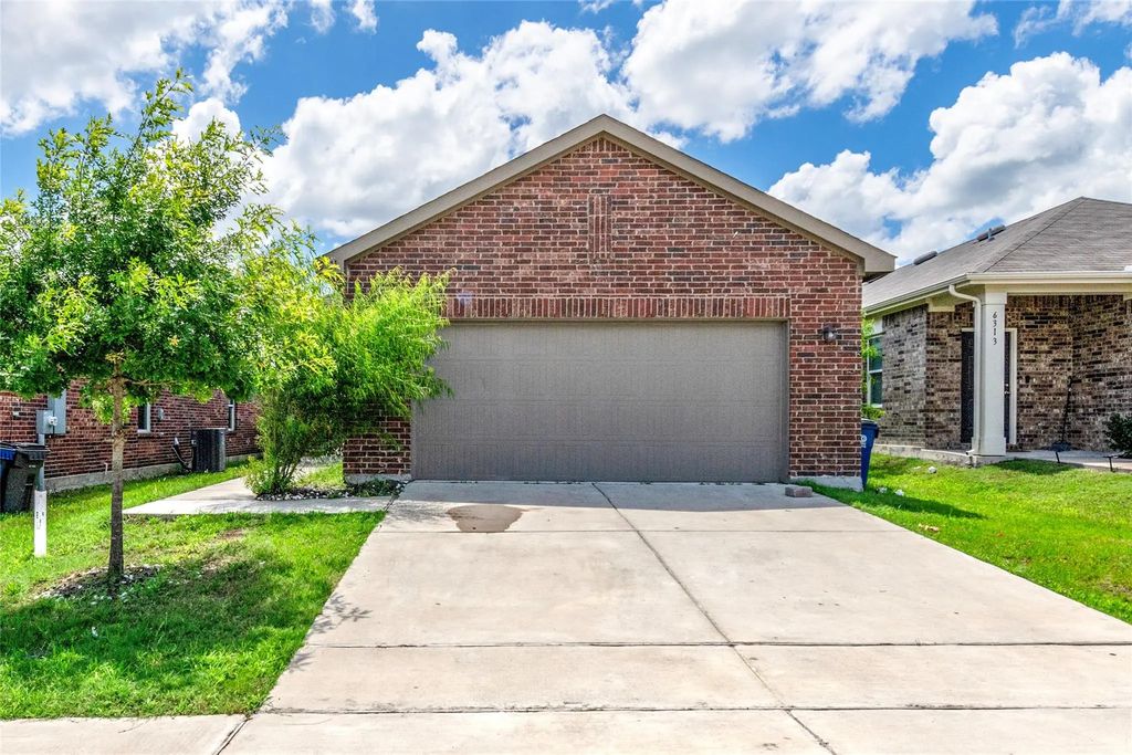 6311 Tropicana Lane, Forney