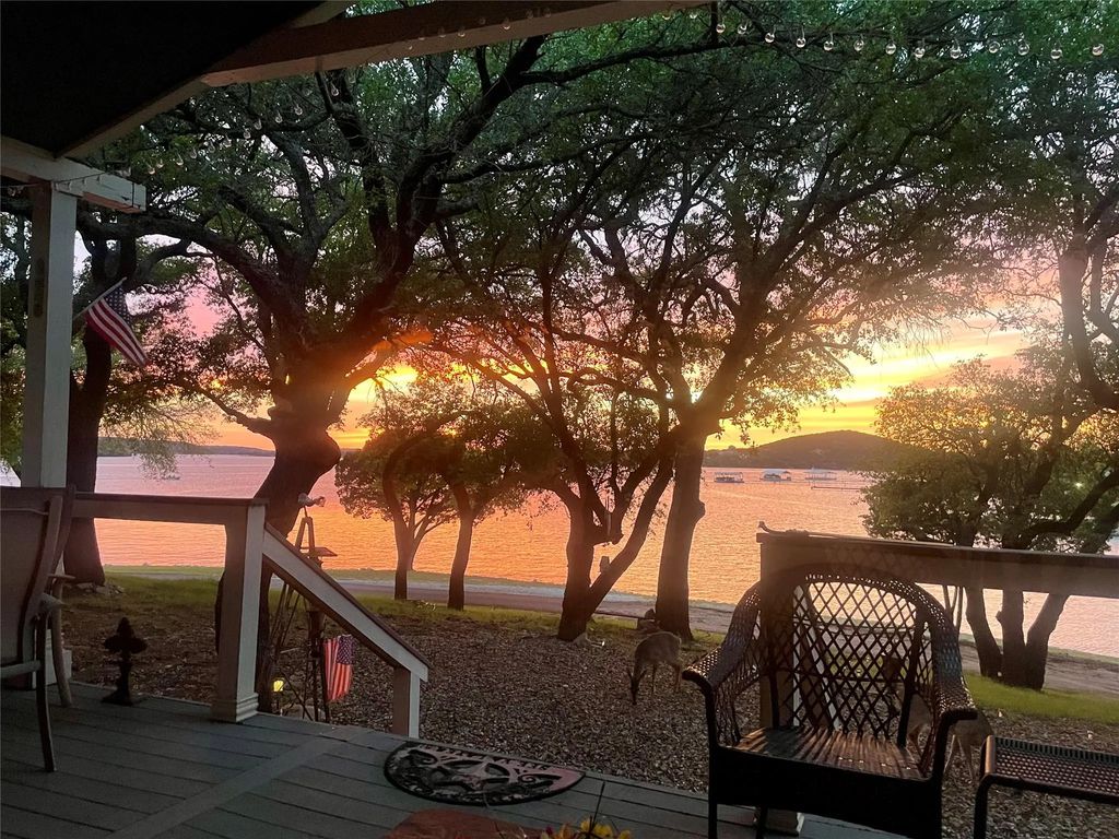2334 Sanbar Road 49, Possum Kingdom Lake