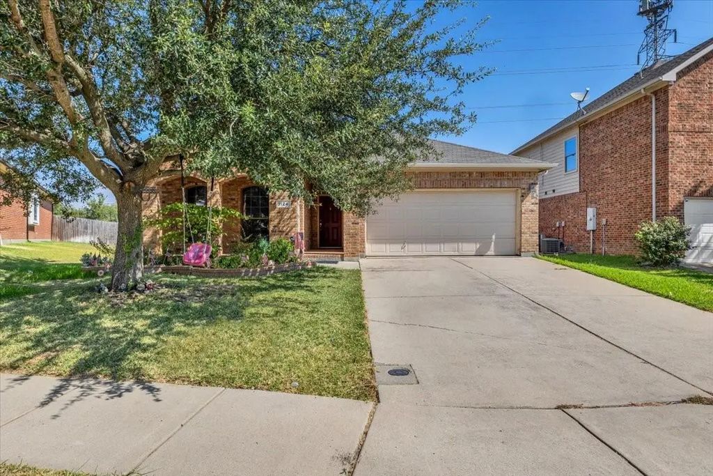 1124 Sunderland Lane, Fort Worth