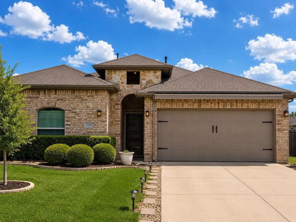 3109 Clear Springs Drive, Forney