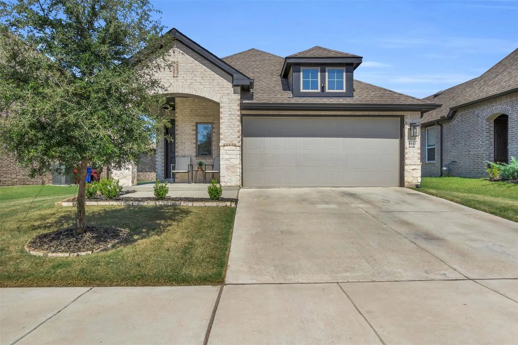 4043 Anglers Way, Royse City