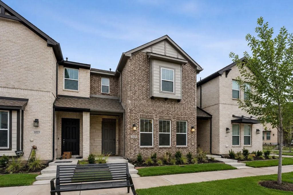 3225 Switch Street, Sachse