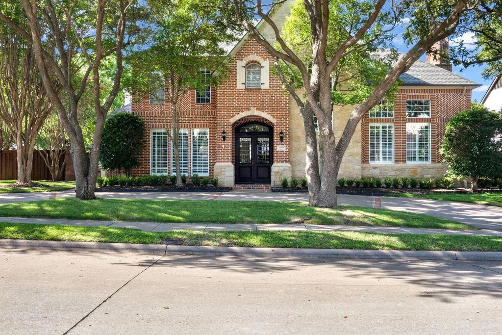 5008 Charles Place, Plano