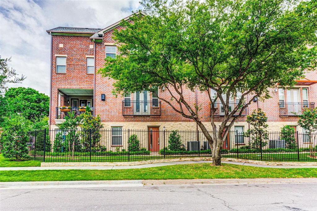 4323 Dickason Avenue 13, Dallas