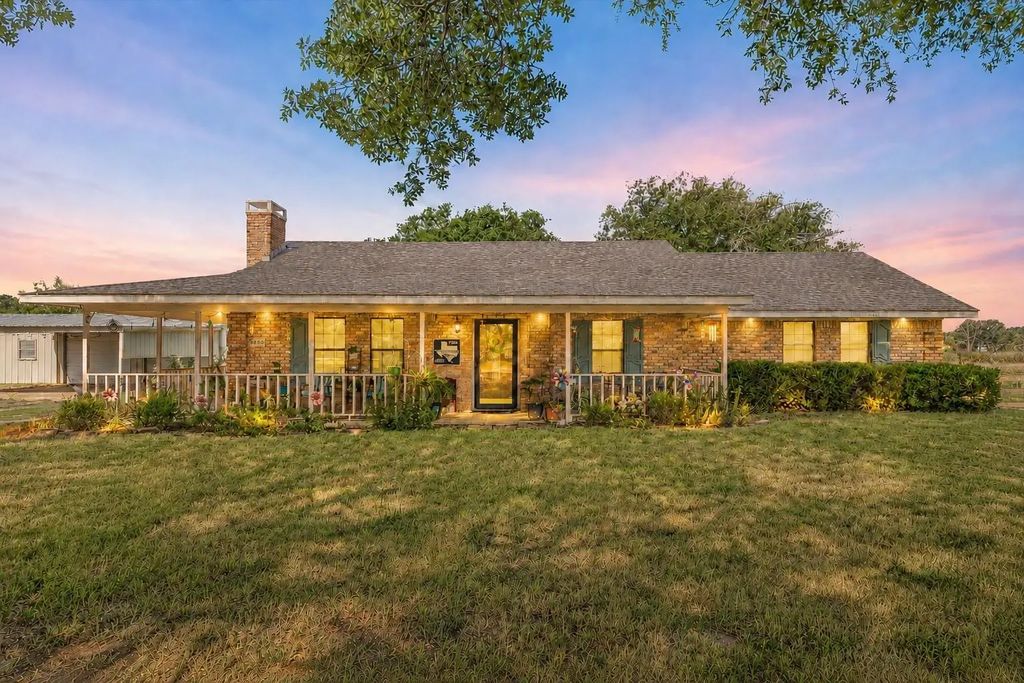 6400 County Road 108, Kaufman