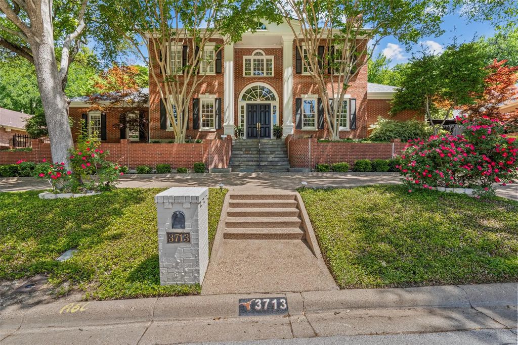 3713 Black Canyon Road, Fort Worth