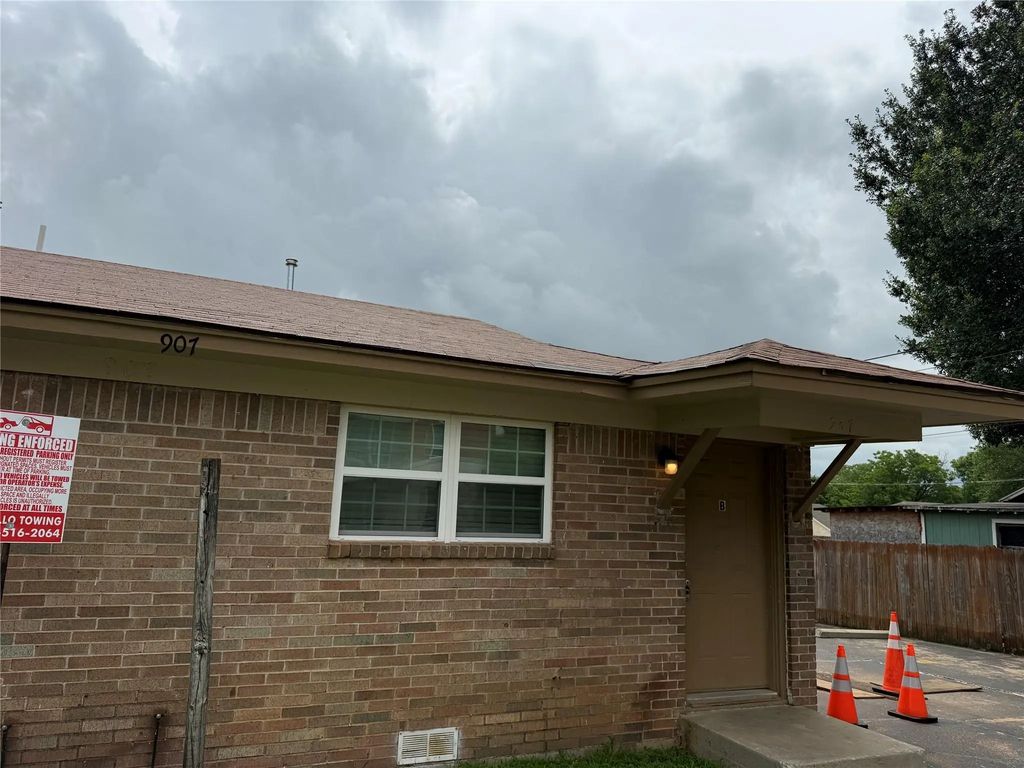 907 S Mesquite Street 907a, Arlington