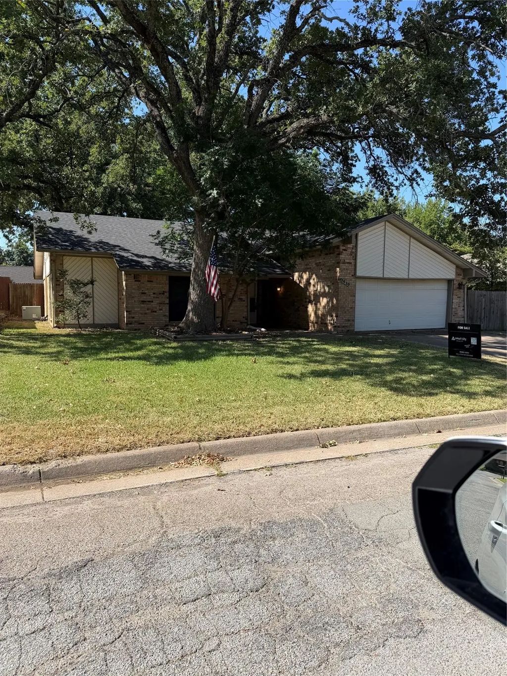 3410 Sheridan Court, Arlington