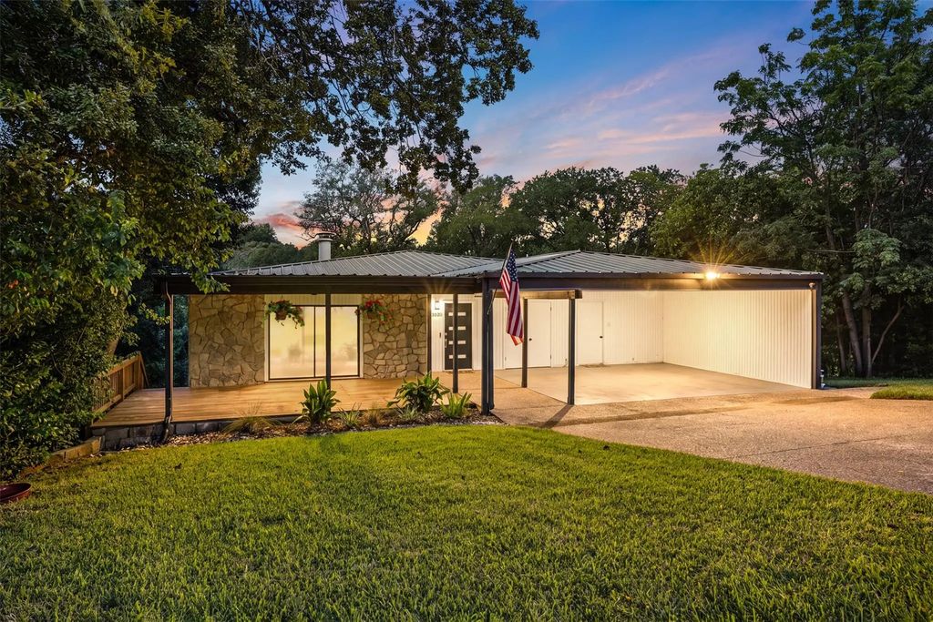 3020 N 43rd Street, Waco
