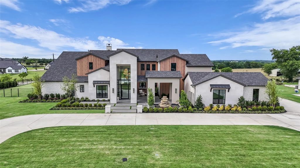 1926 Edonia Lane, Celina