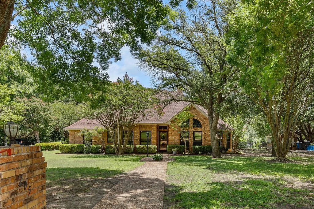205 Covey Lane, McKinney
