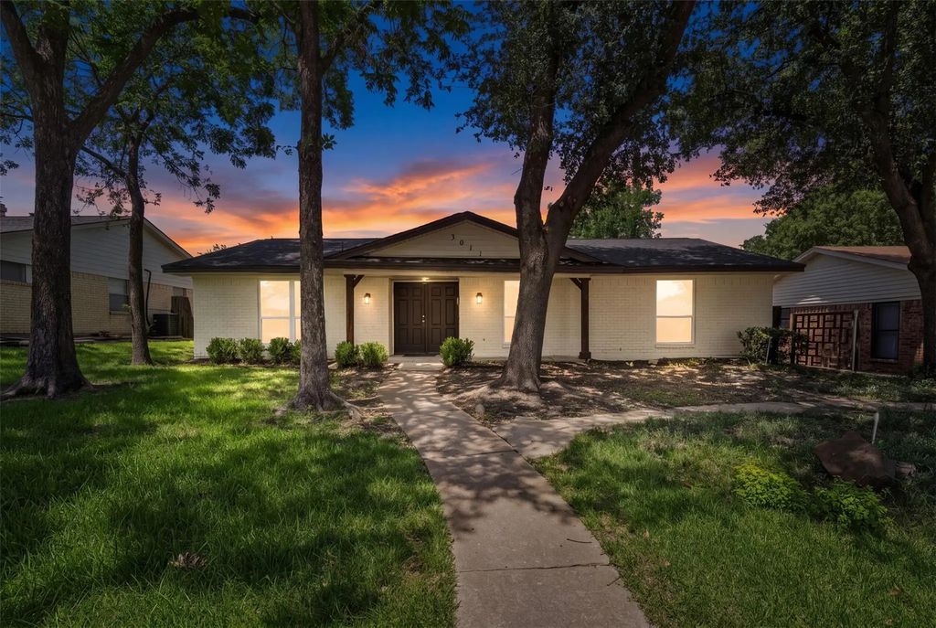 3011 Portsmouth Drive, Mesquite