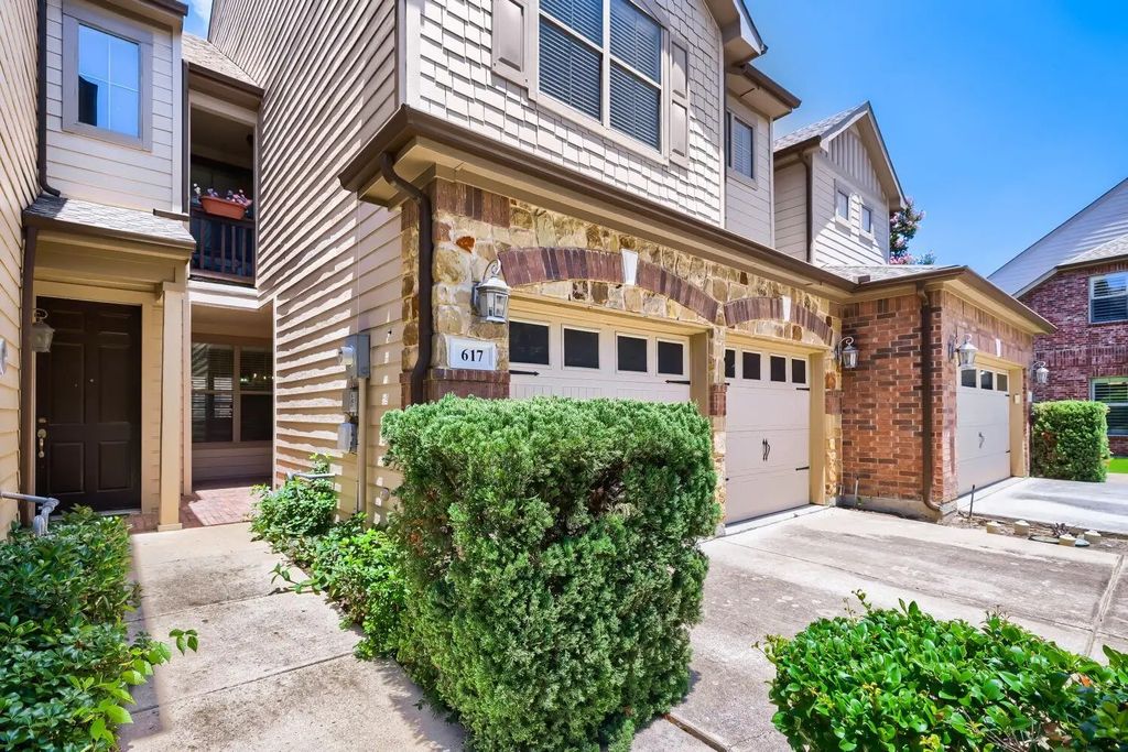 617 Raford Hill Lane, Richardson