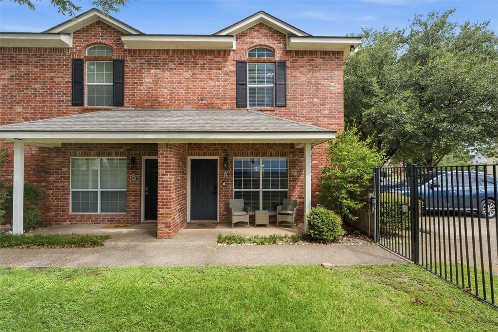 1809 S 11th Street A, Waco