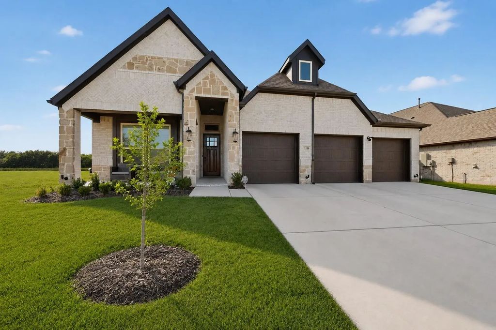 1116 Alaska Drive, Forney