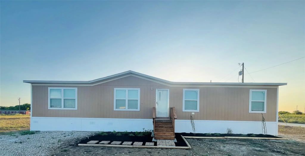 1630 Lytton Lane, Kaufman