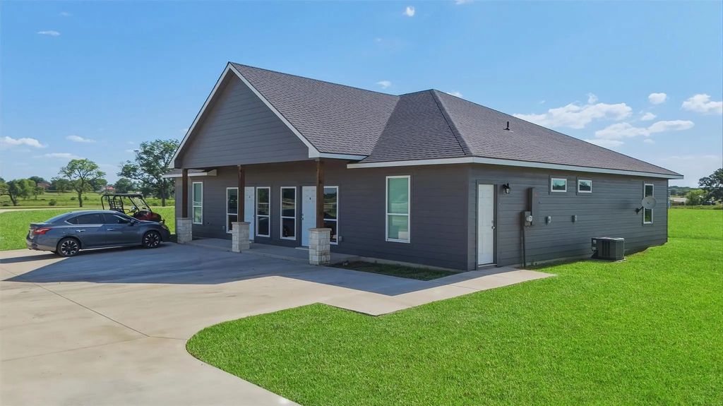 10531 Cole Road, Pilot Point
