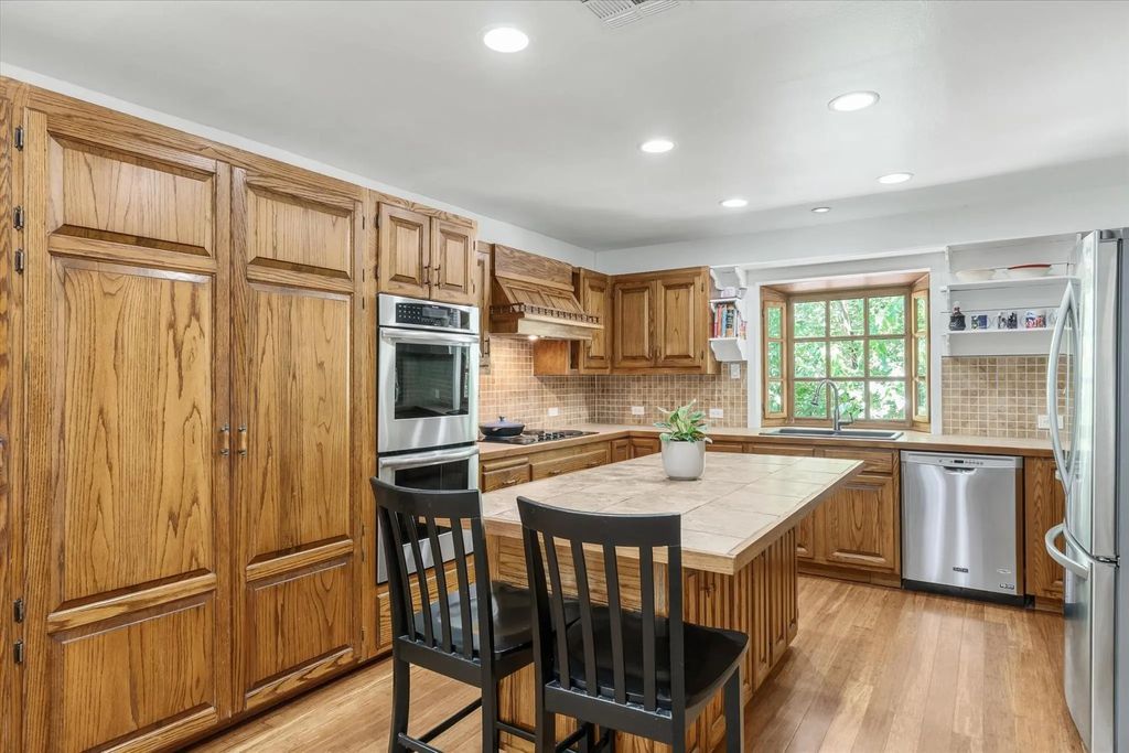 1100 Vz County Road 3414, Wills Point