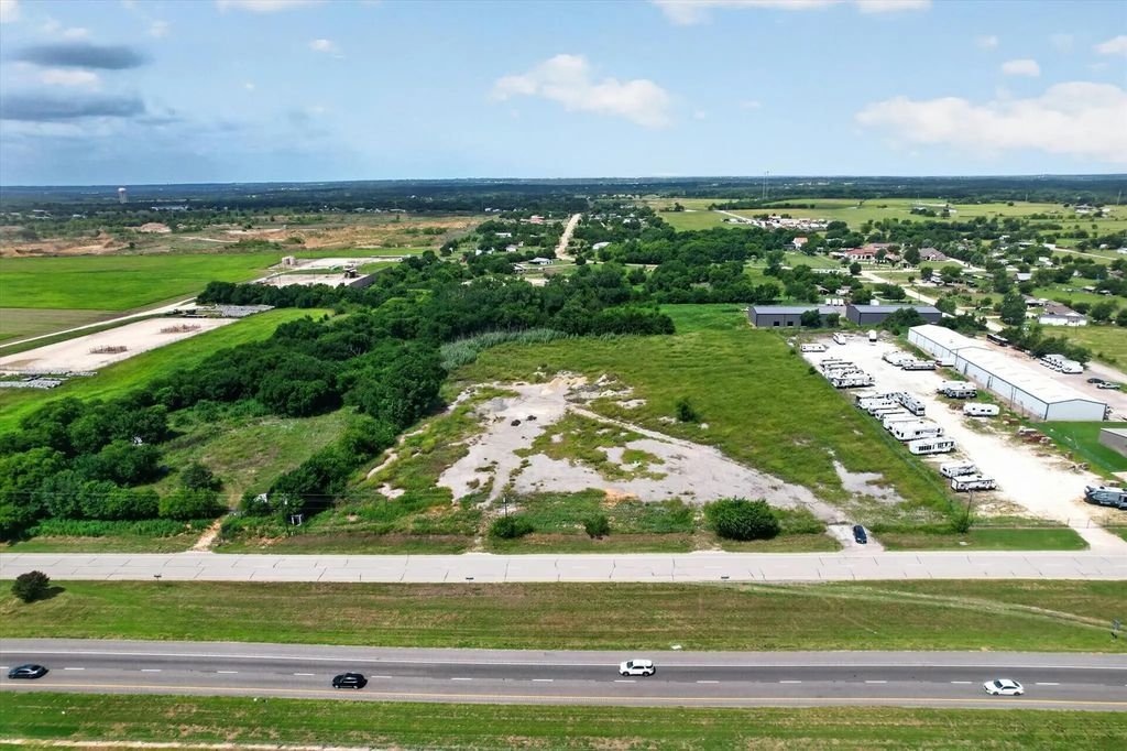 3816 S Burleson Boulevard, Burleson