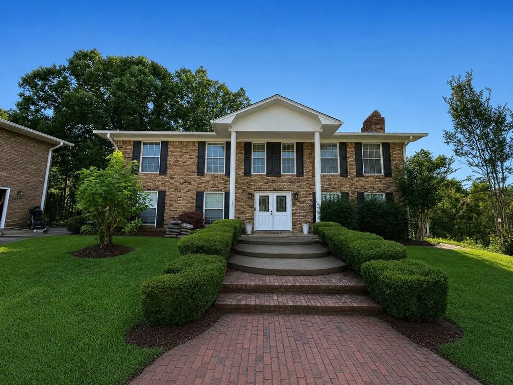 1409 Drake Drive, Minden