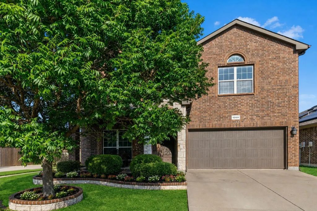 13101 Palancar Drive, Fort Worth