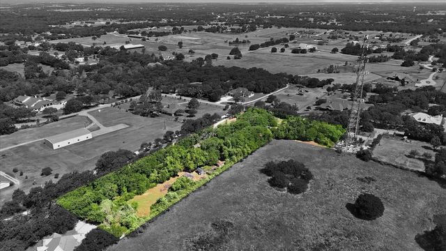 6901 Hawk Road, Flower Mound