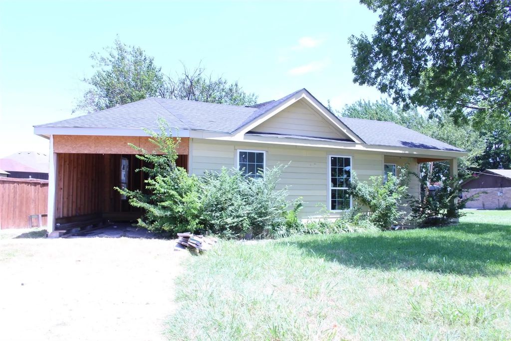 2909 Bobtown Road, Garland