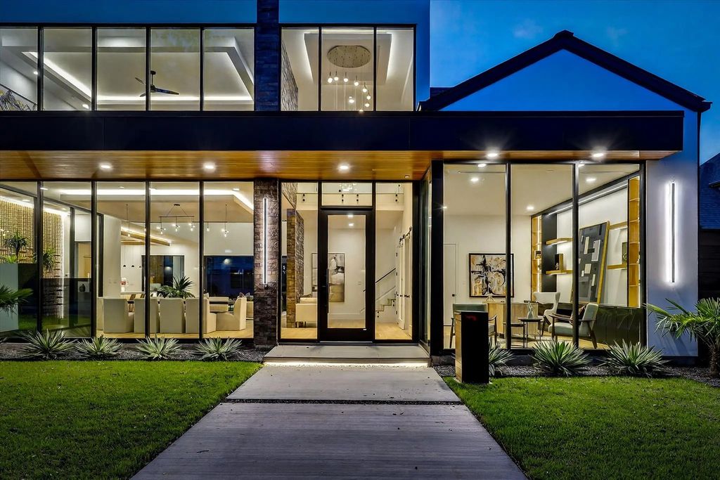 5723 Meletio Lane, Dallas