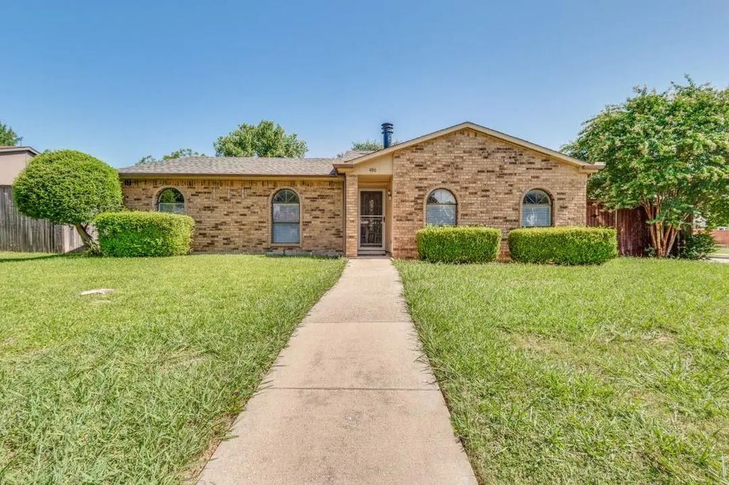 490 Clear Creek, Coppell