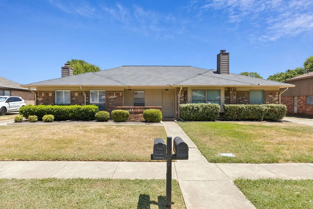 3000 Hilltop Drive, Euless
