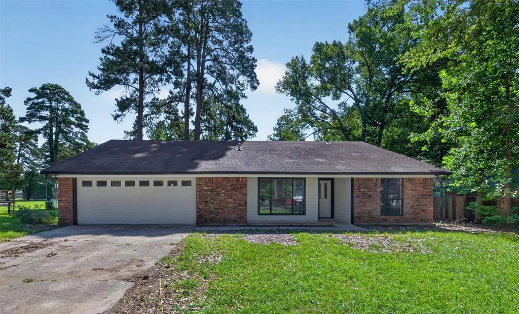 1047 Park Drive, Mansfield