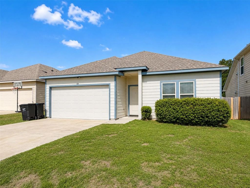 124 Canales Circle, Greenville