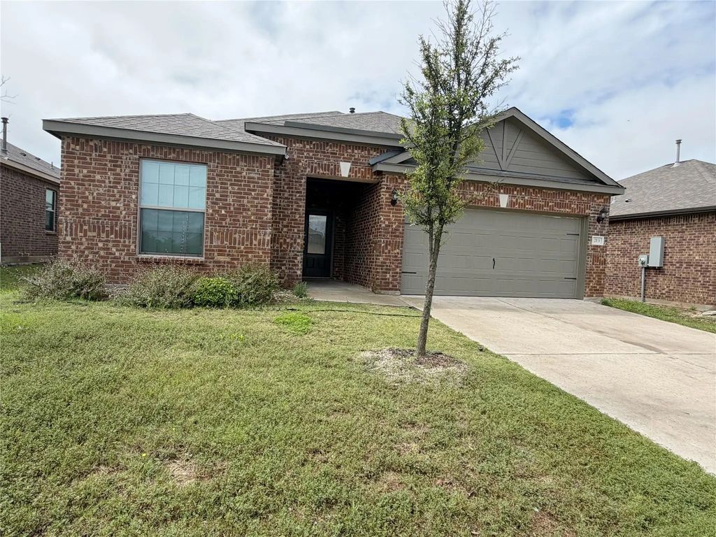 213 Aceves Court, Anna