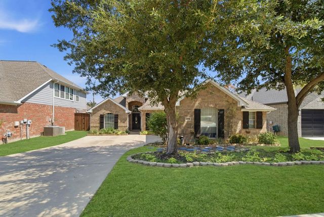 3313 Depaul Drive, Denton