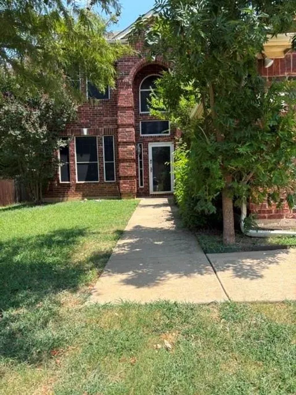 508 Briaroaks Drive, Lake Dallas