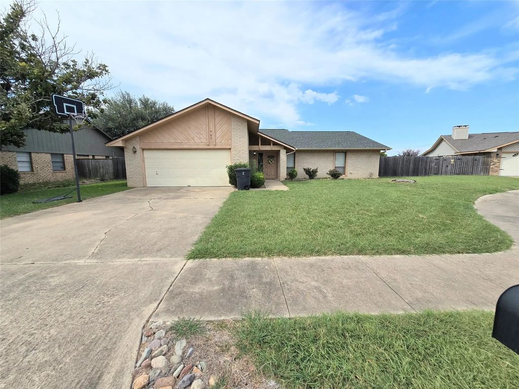 903 Moss Circle, Killeen