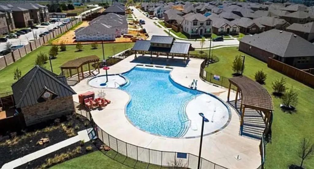 2372 Pyrite Drive, Little Elm