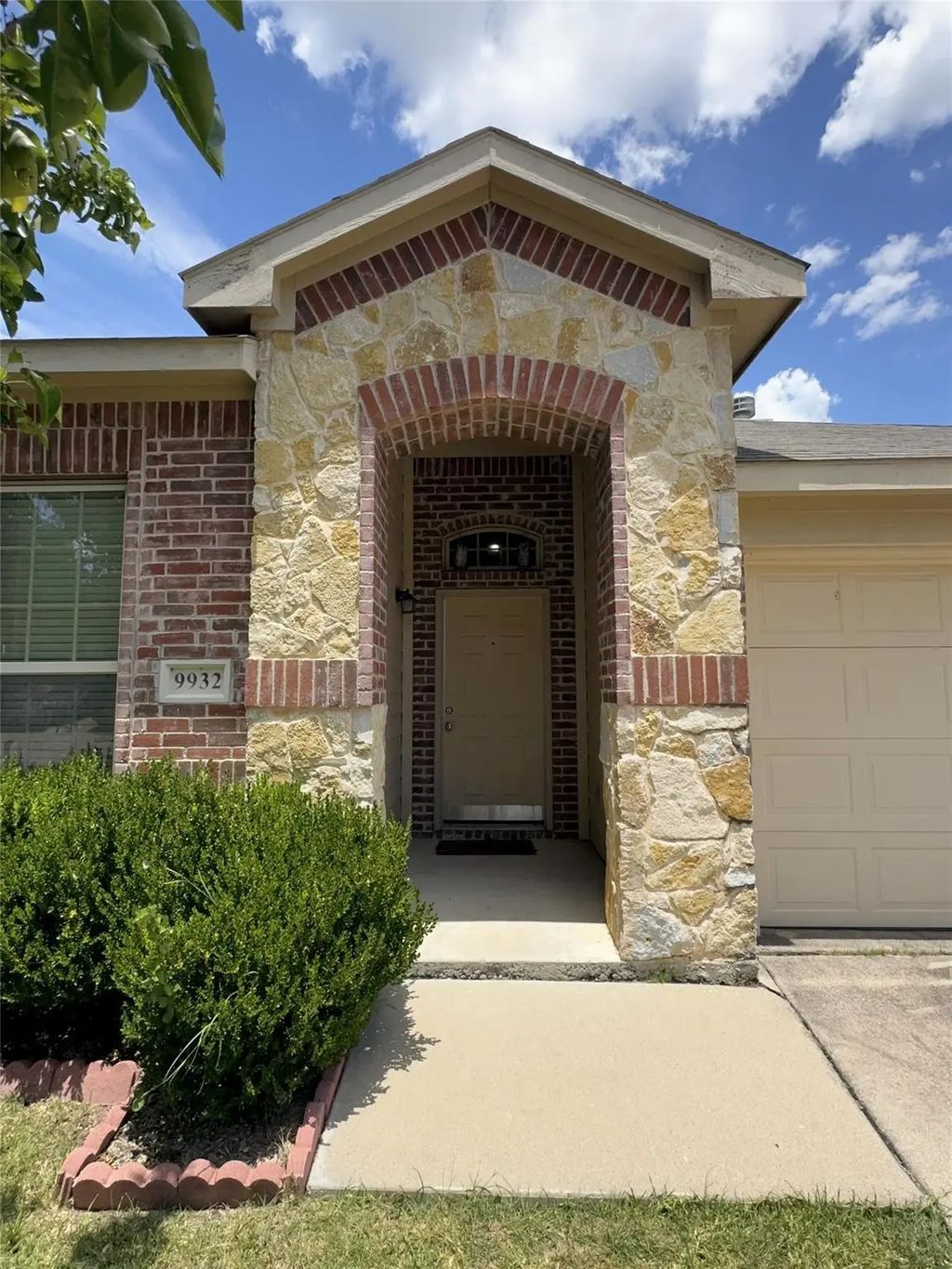 9932 Mount Pheasant Road, Fort Worth