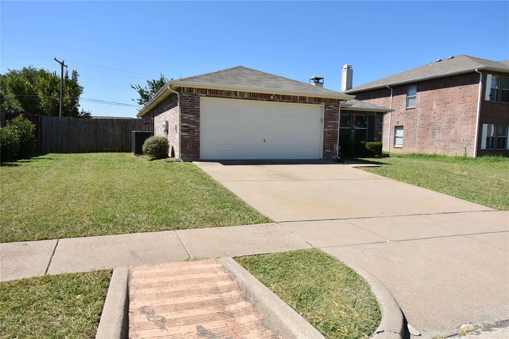 1130 Seneca Drive, Arlington