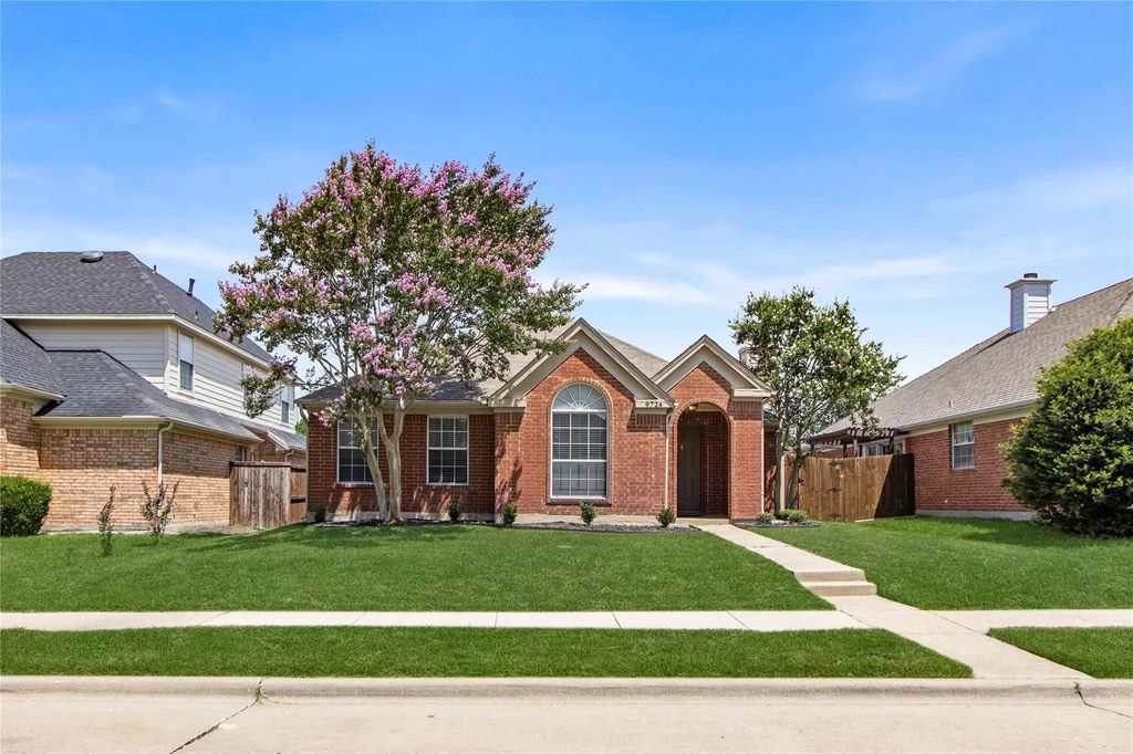 9724 Preston Vineyard Drive, Frisco