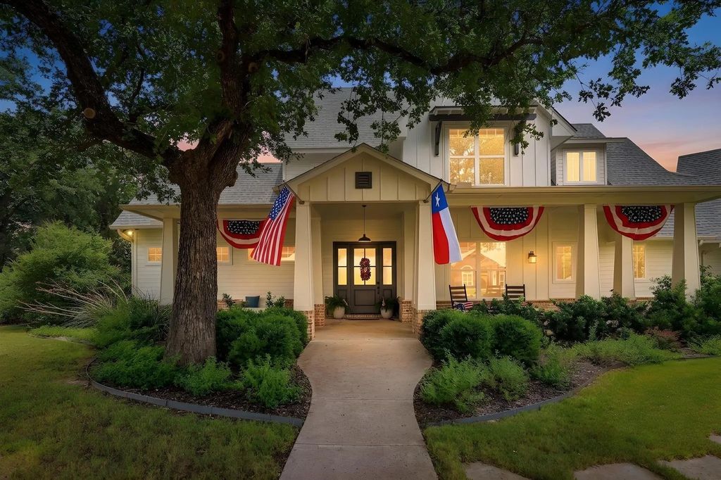 533 S Sugartree Drive, Lipan