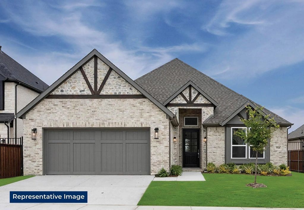 5313 Blue Cypress Drive, Fort Worth
