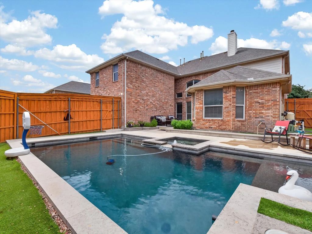 14731 Snowshill Drive, Frisco