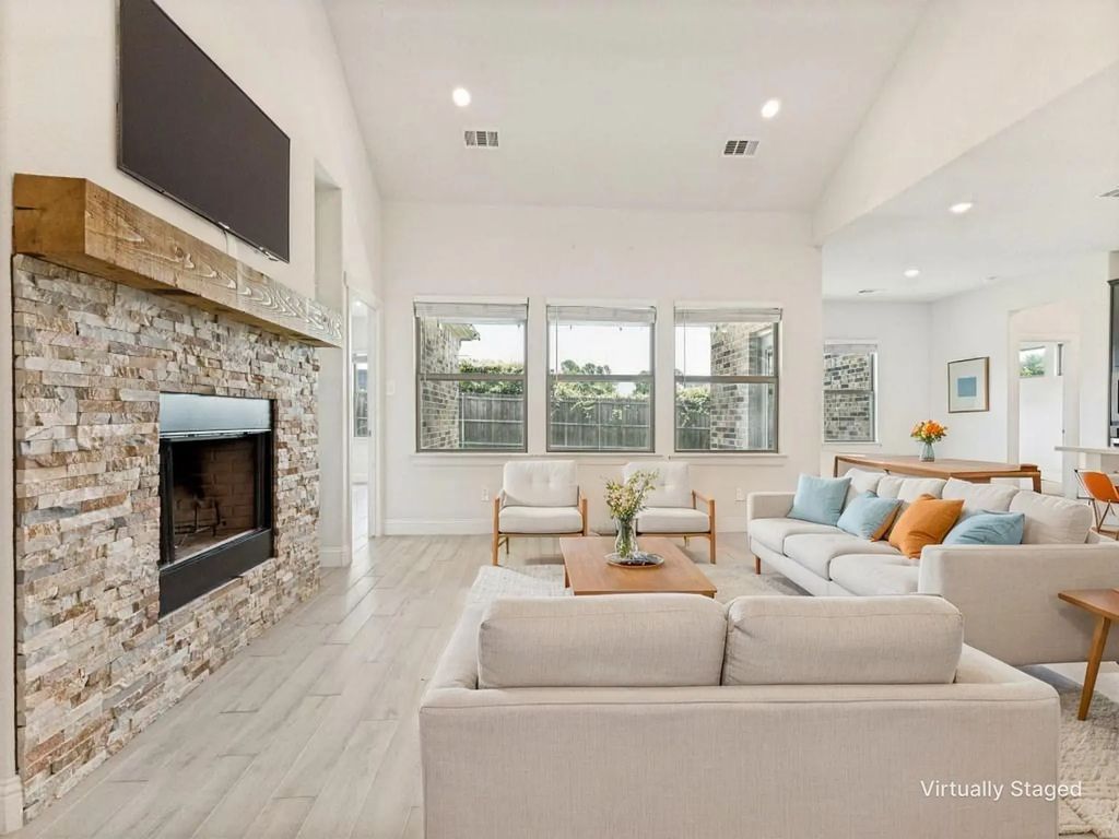 120 Rosemary Drive, Azle