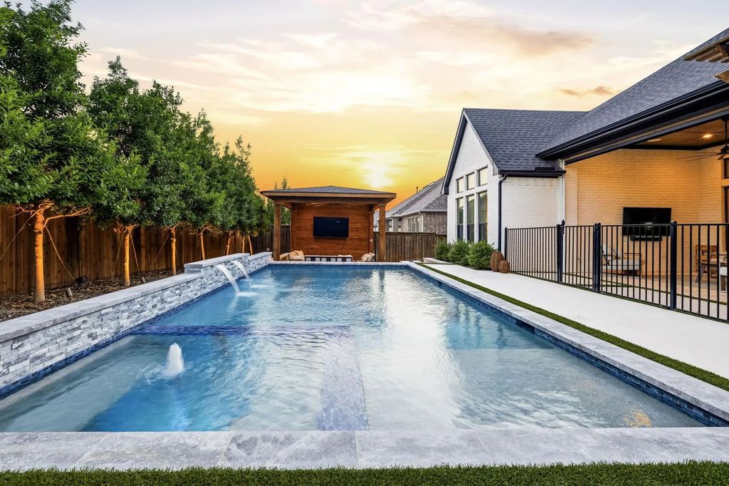 2141 Normandy Circle, Prosper