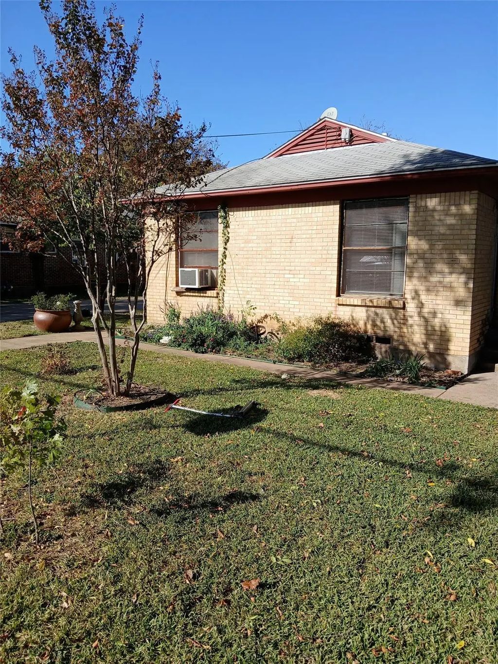3019 Avon Street 3019, Dallas