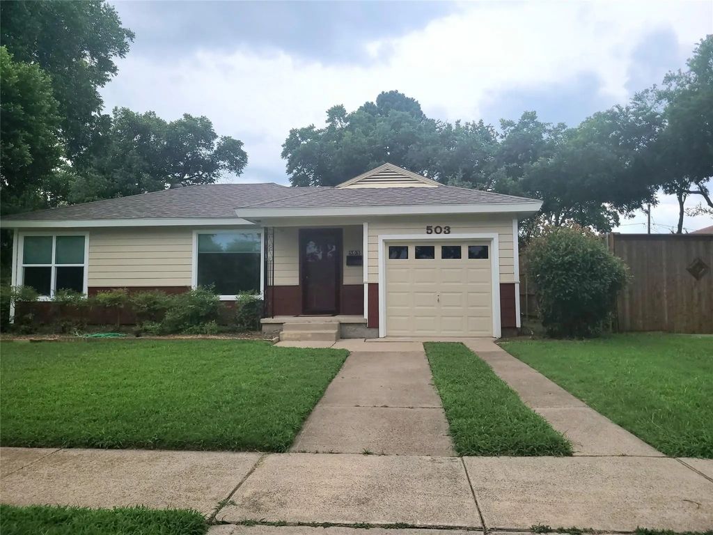 503 W Nash Street, Grapevine