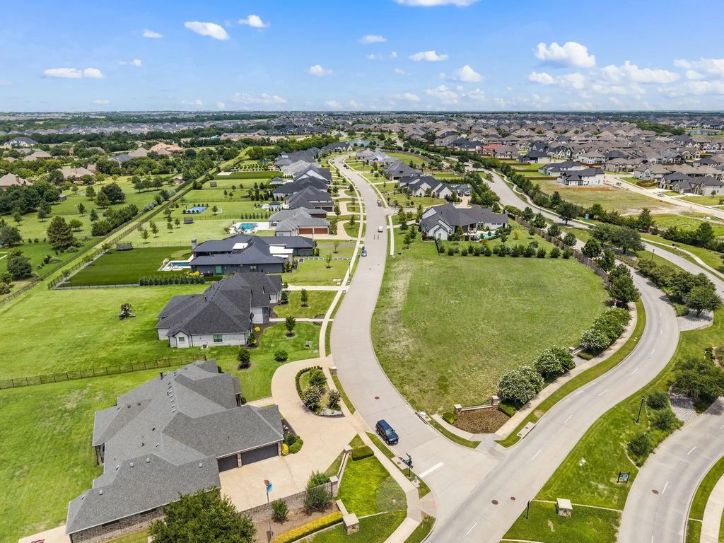 4410 American Pharoah Way, Celina