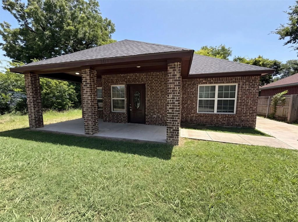 101 Griffin Street, Waxahachie
